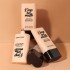 Lang anhaltende, wasserfeste Foundation mit mattem Finish und l-Kontrolle